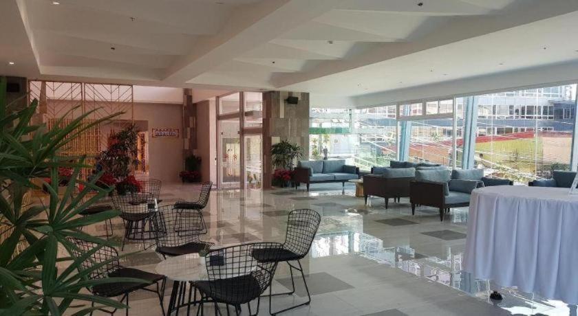 Travelite Hotel Legarda Baguio City Eksteriør bilde